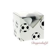 Boite drag�es cube aliz�e football