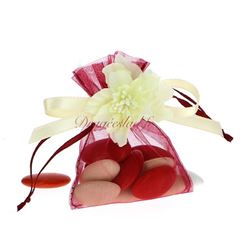 Sachet dragées bordeaux fleur ivoire